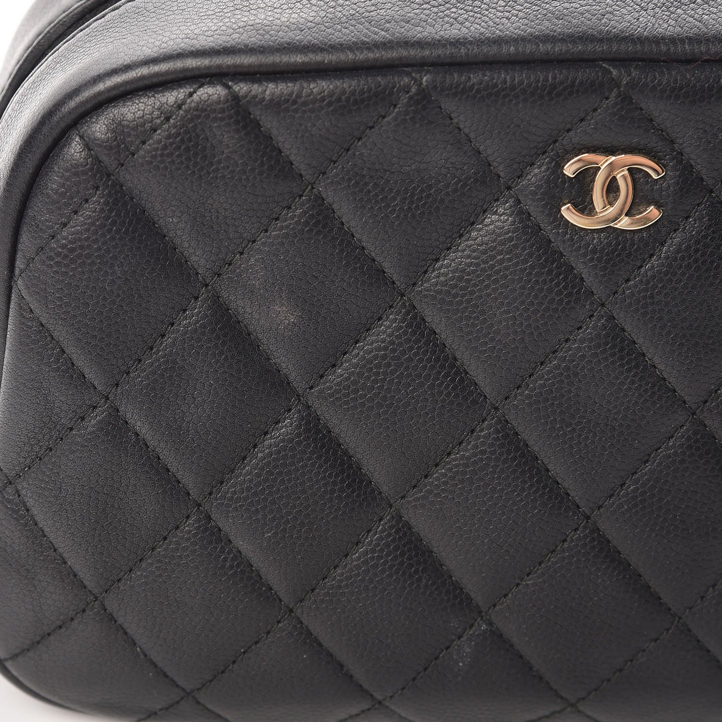 Caviar Quilted Curvy Pouch Cosmetic Case Black