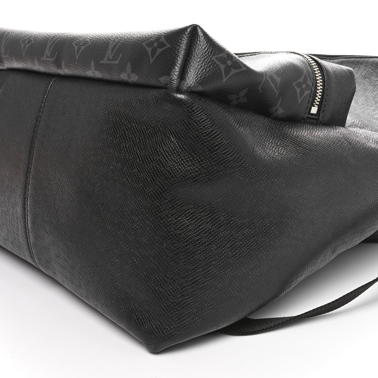 Louis Vuitton Monogram Eclipse Taiga Discovery Backpack PM 9 of 9