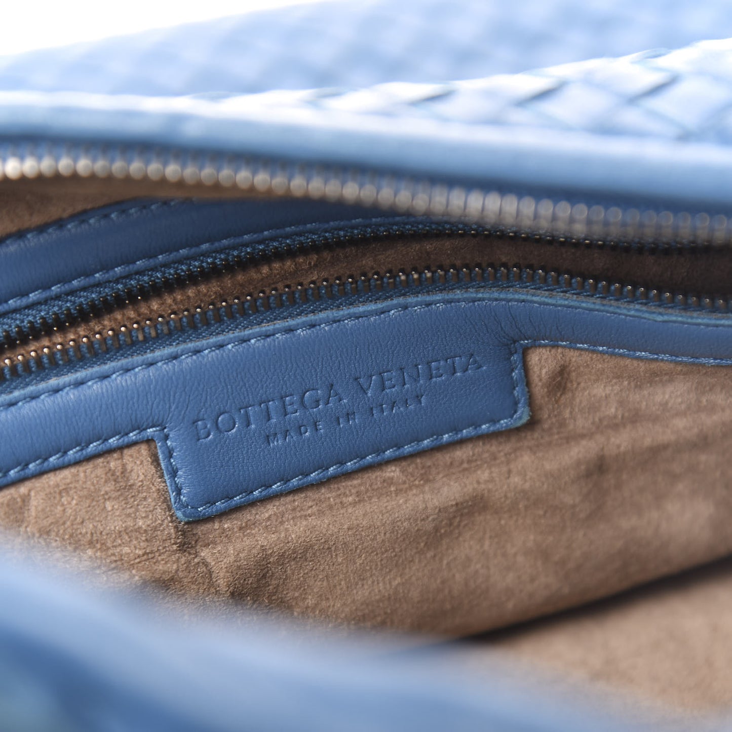 Nappa Intrecciato Large Veneta Hobo Empire
