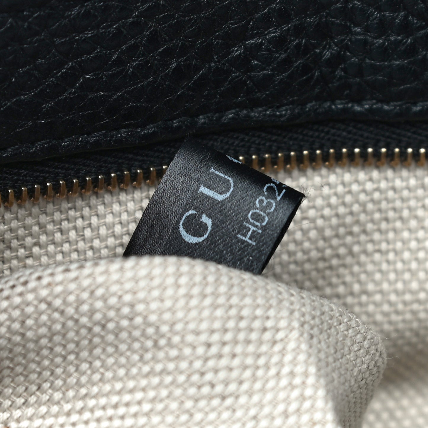 Pebbled Calfskin Medium Soho Flap Crossbody Black