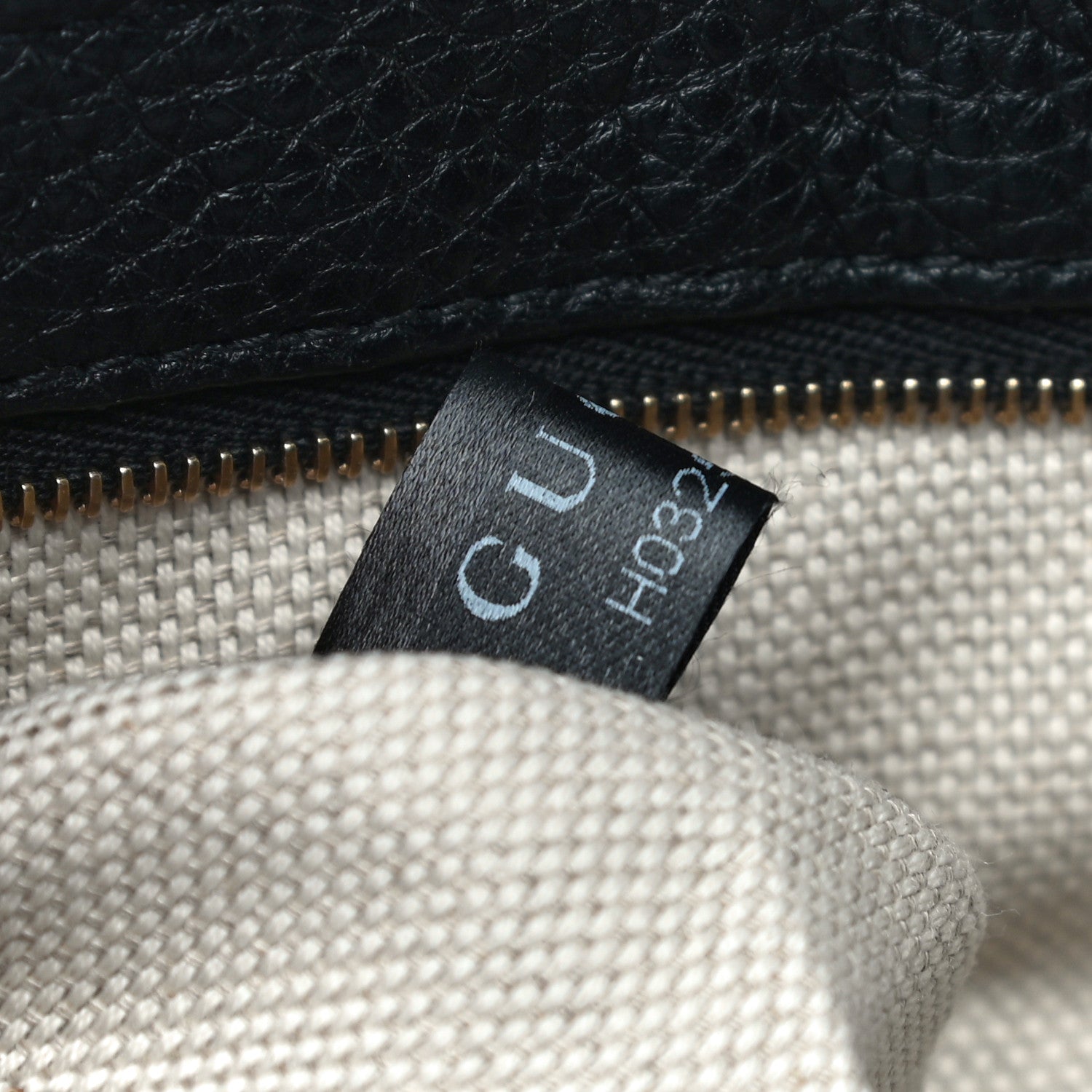 Gucci Pebbled Calfskin Medium Soho Flap Crossbody Black 8 of 12