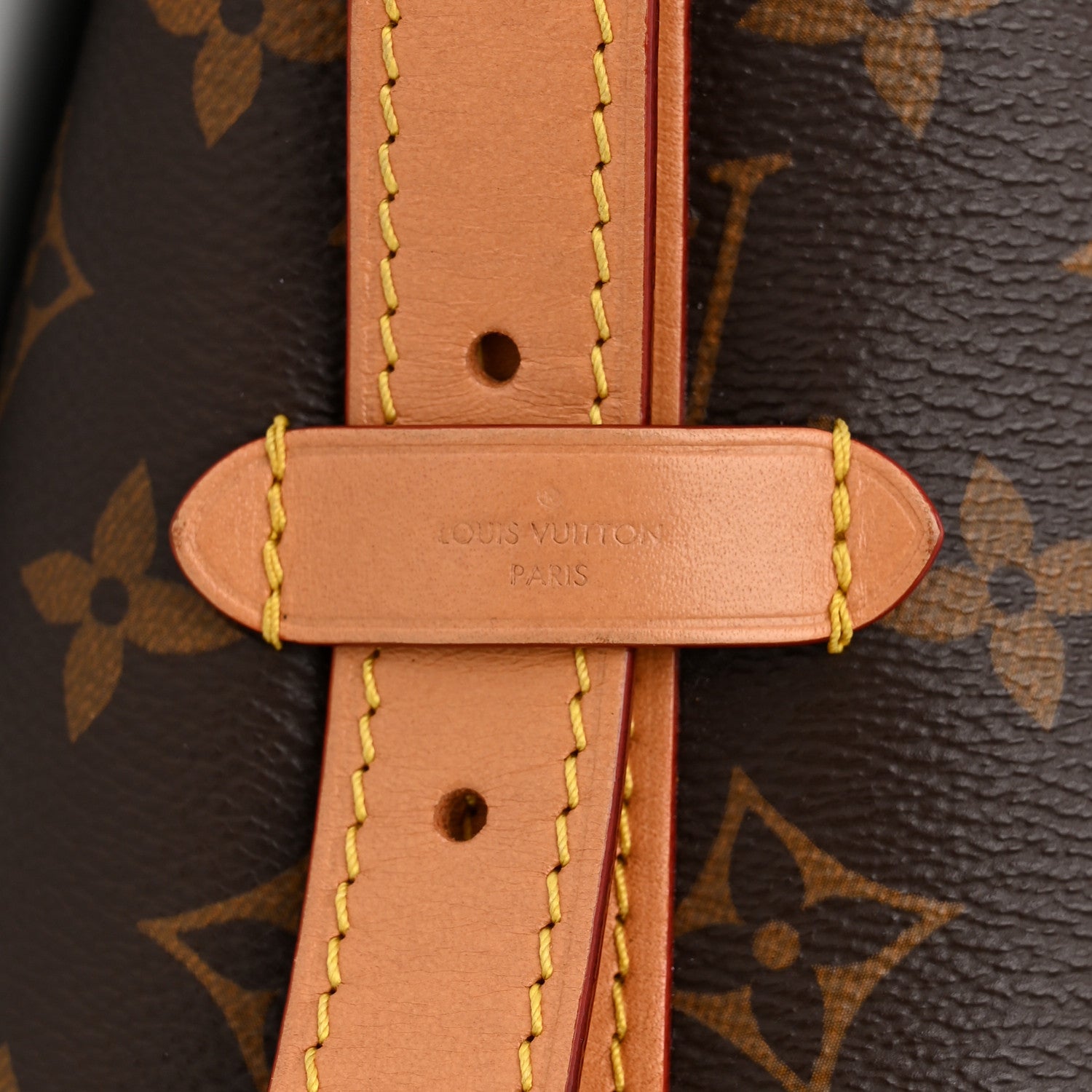 Louis Vuitton Monogram CarryAll MM 7 of 11