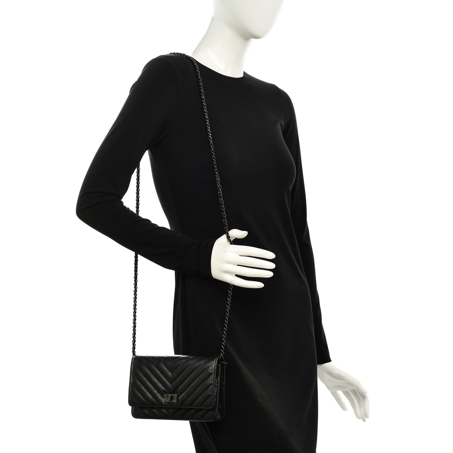 Aged Calfskin Chevron Quilted Reissue Wallet On Chain WOC So Black