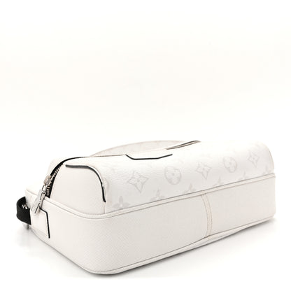 Louis Vuitton Taigarama Outdoor Messenger Antartica 4 of 9