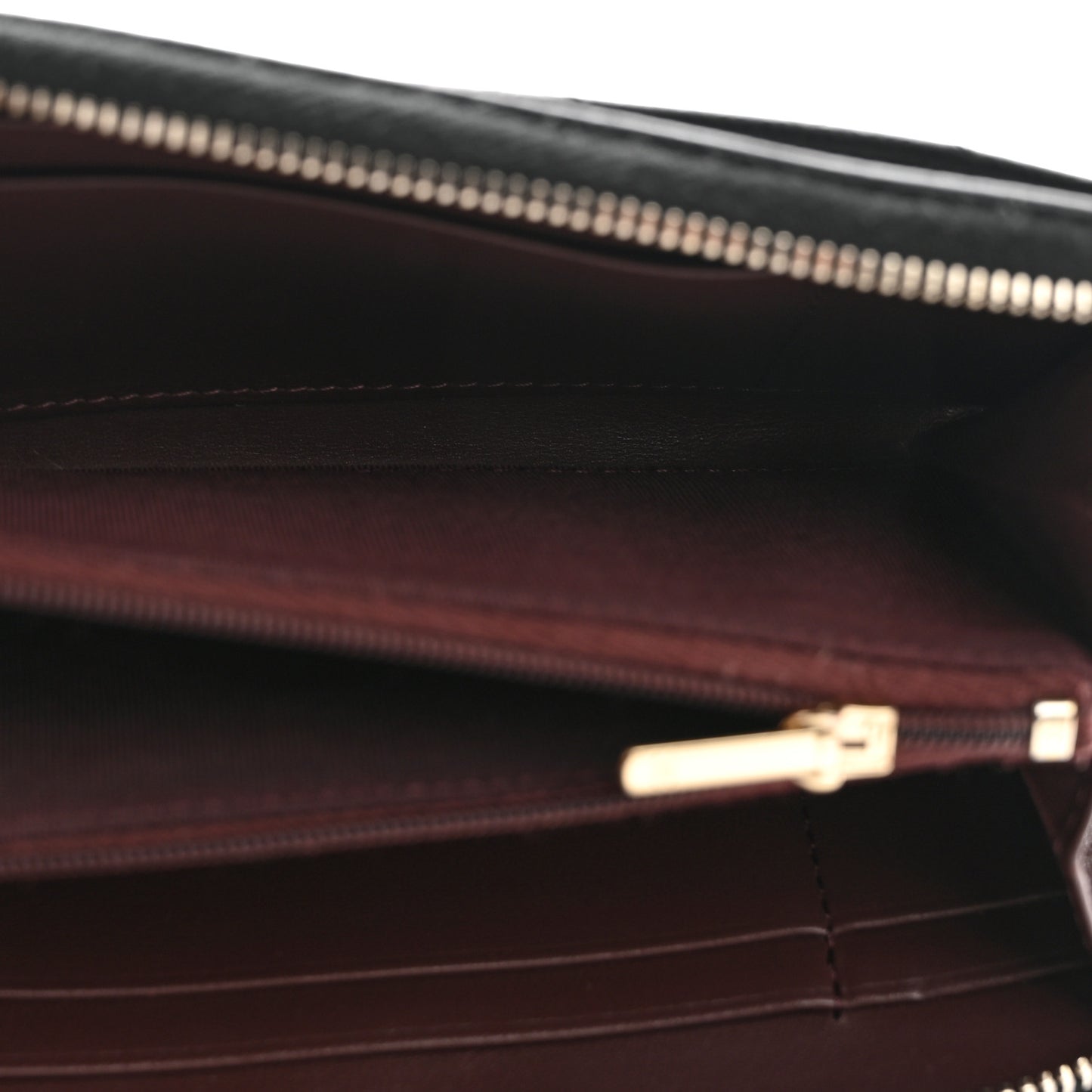 Caviar Quilted Medium Zip Around Wallet Black