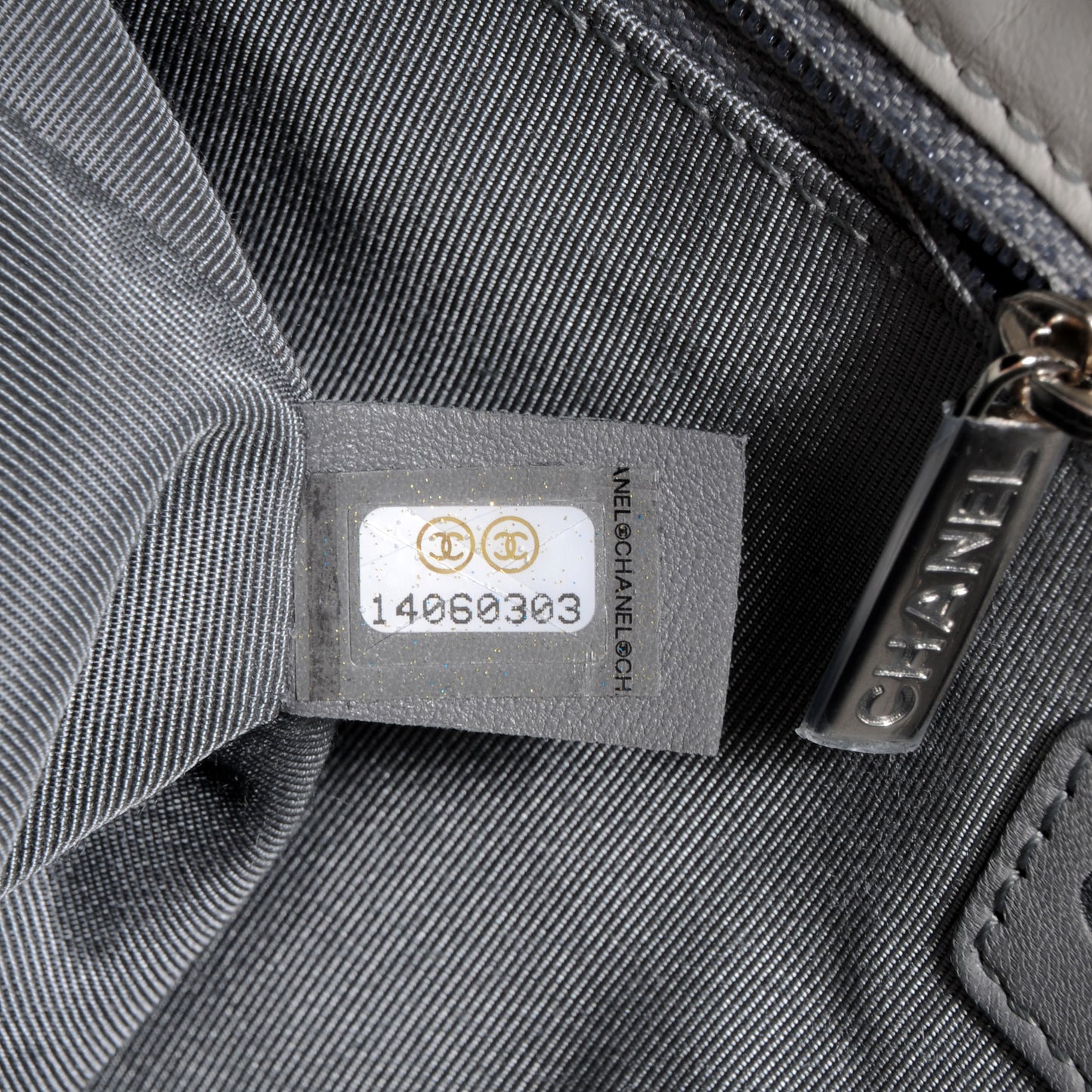 Lambskin Igloo Single Flap Light Grey