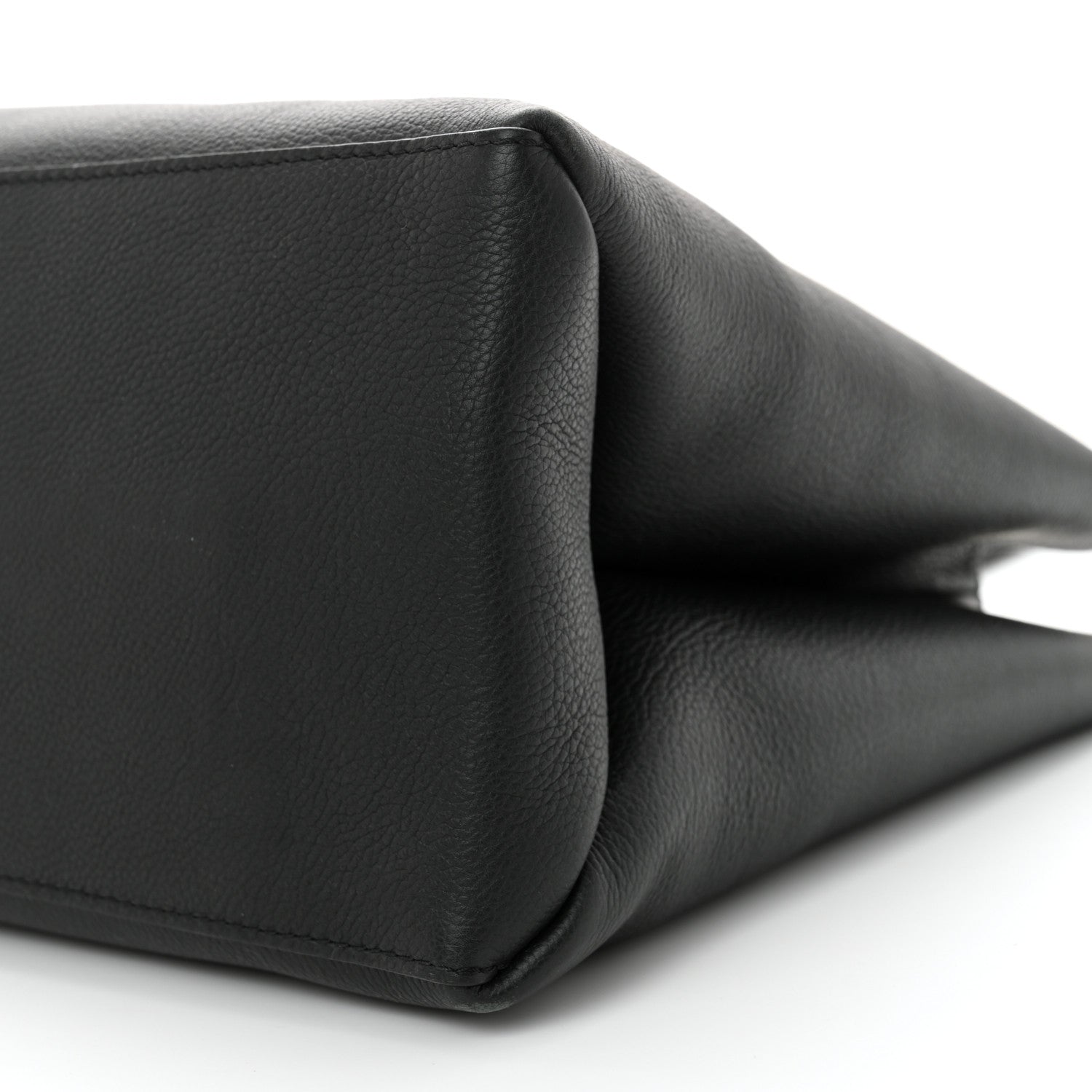 Louis Vuitton Grained Calfskin Lockme Shopper Black 9 of 10