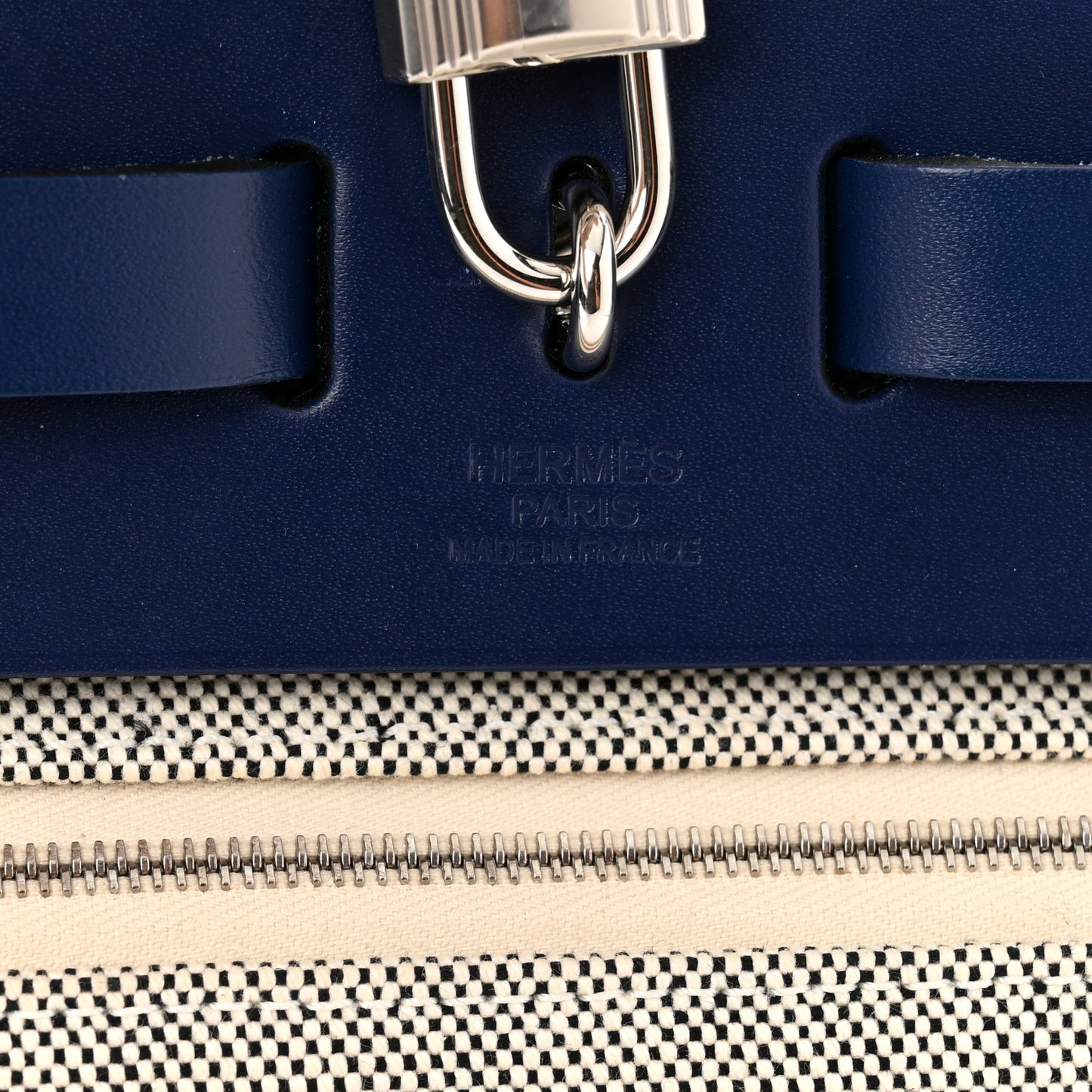 Vache Hunter Toile H Brides de Gala Herbag Zip Retourne 31 PM Bleu De France Ecru Black