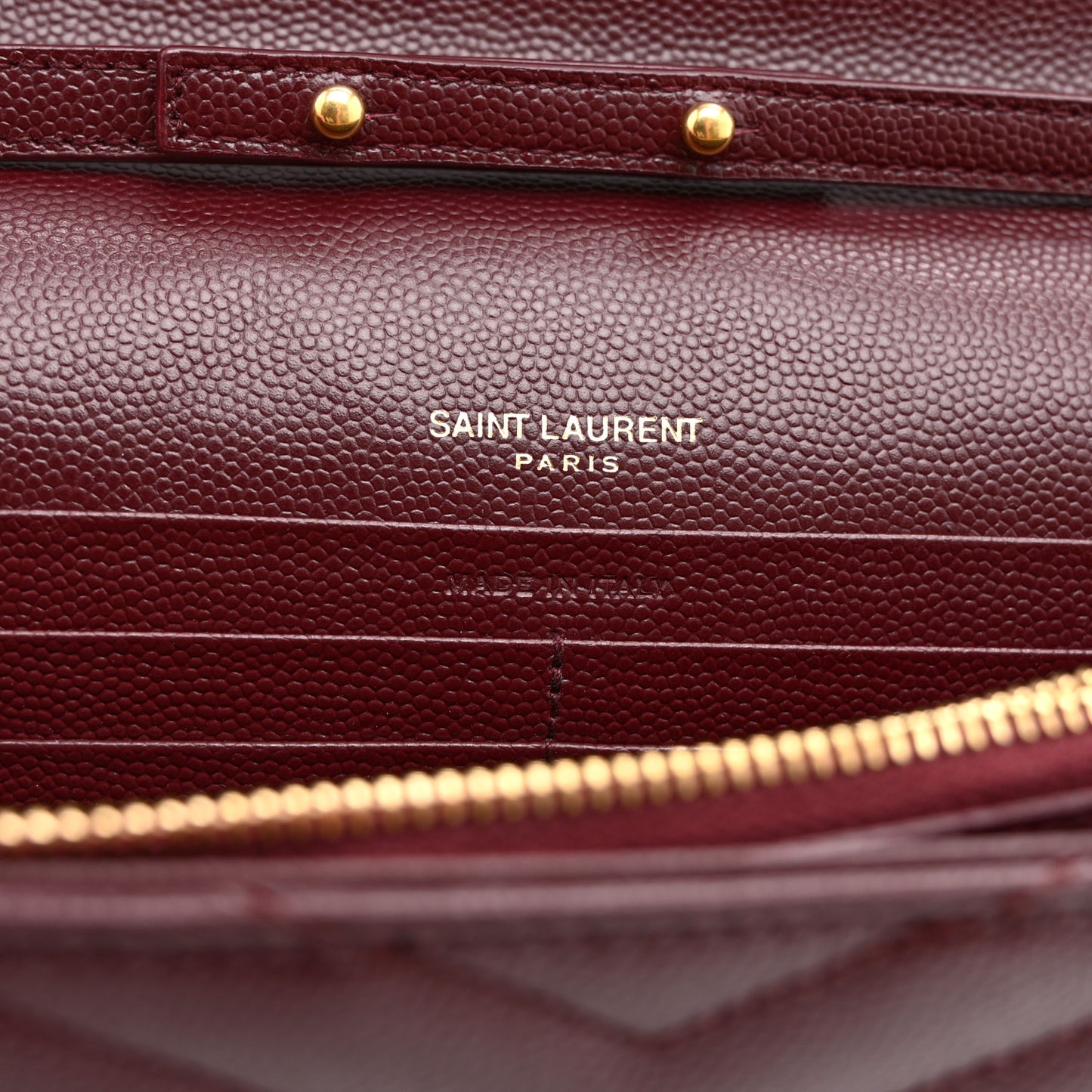 Grain De Poudre Matelasse Chevron Monogram Chain Wallet Rouge Legion