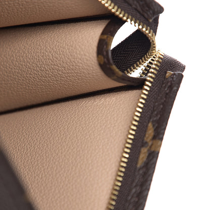 Louis Vuitton Monogram Toiletry Pouch 19 5 of 9