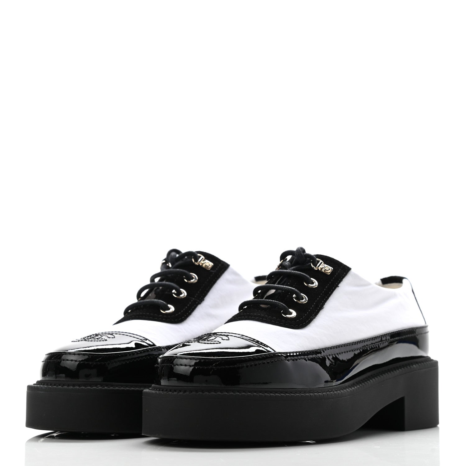 Chanel Nylon Suede Patent Calfskin CC Captoe Lace Up Oxfords 36 White Black 3 of 9