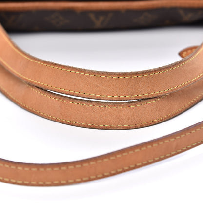 Louis Vuitton Monogram Estrela MM 22 of 23