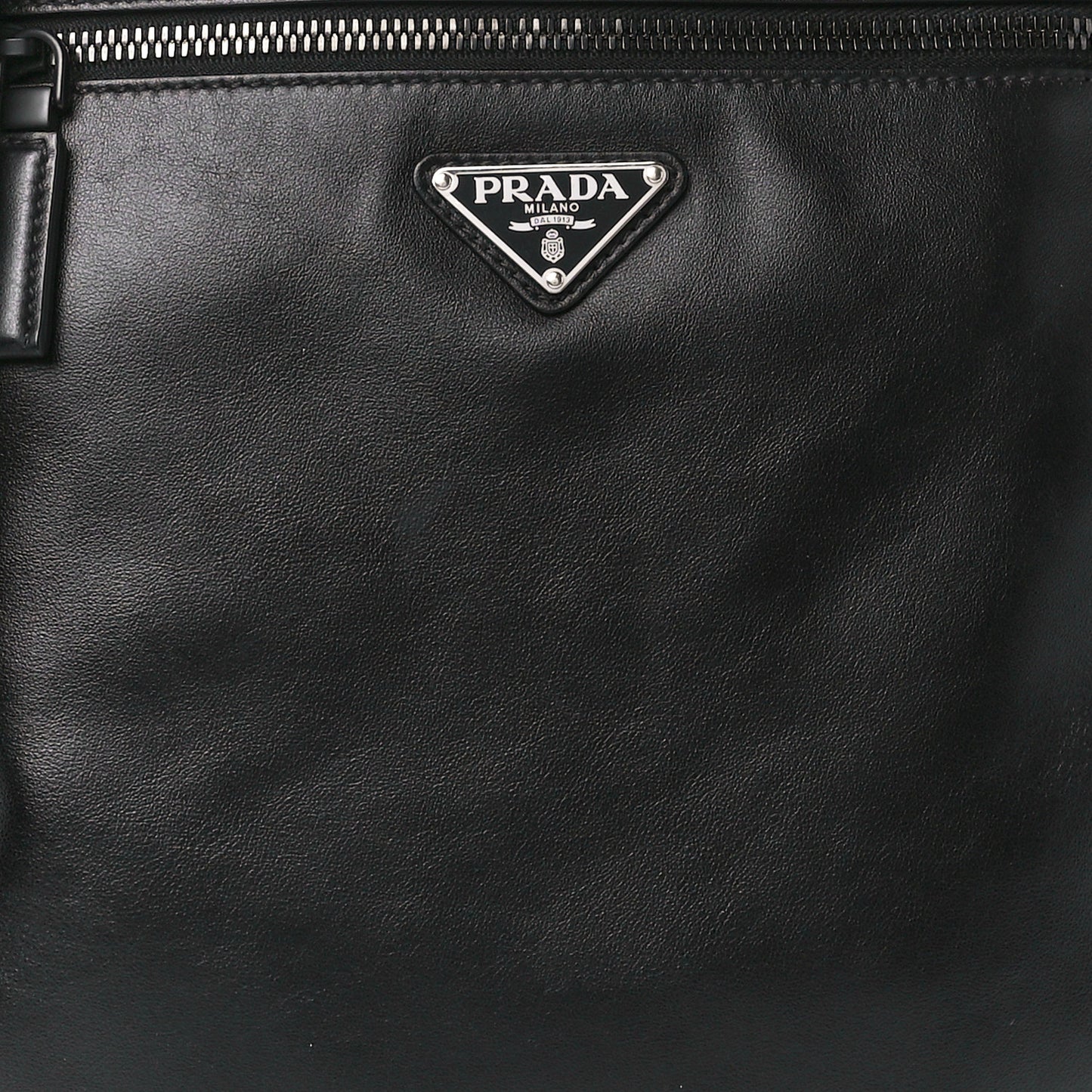 Soft Calf Flat Messenger Bag Black