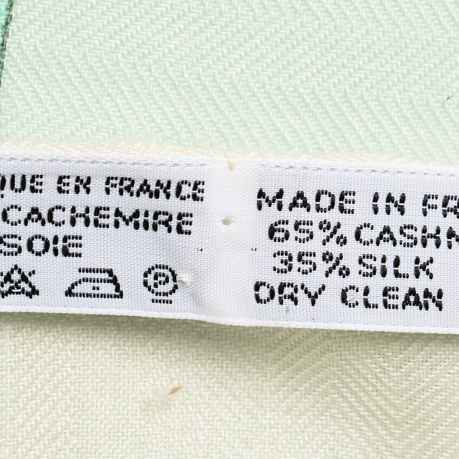 Hermes Cashmere Silk Le Songe De La Licorne Shawl 140 7 of 7