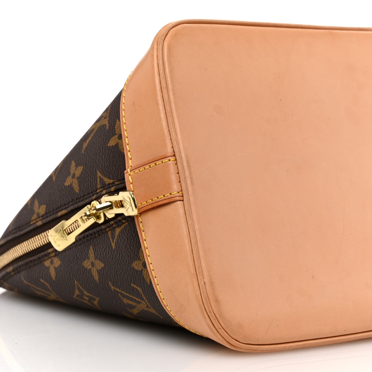 Louis Vuitton Monogram Alma PM 8 of 13