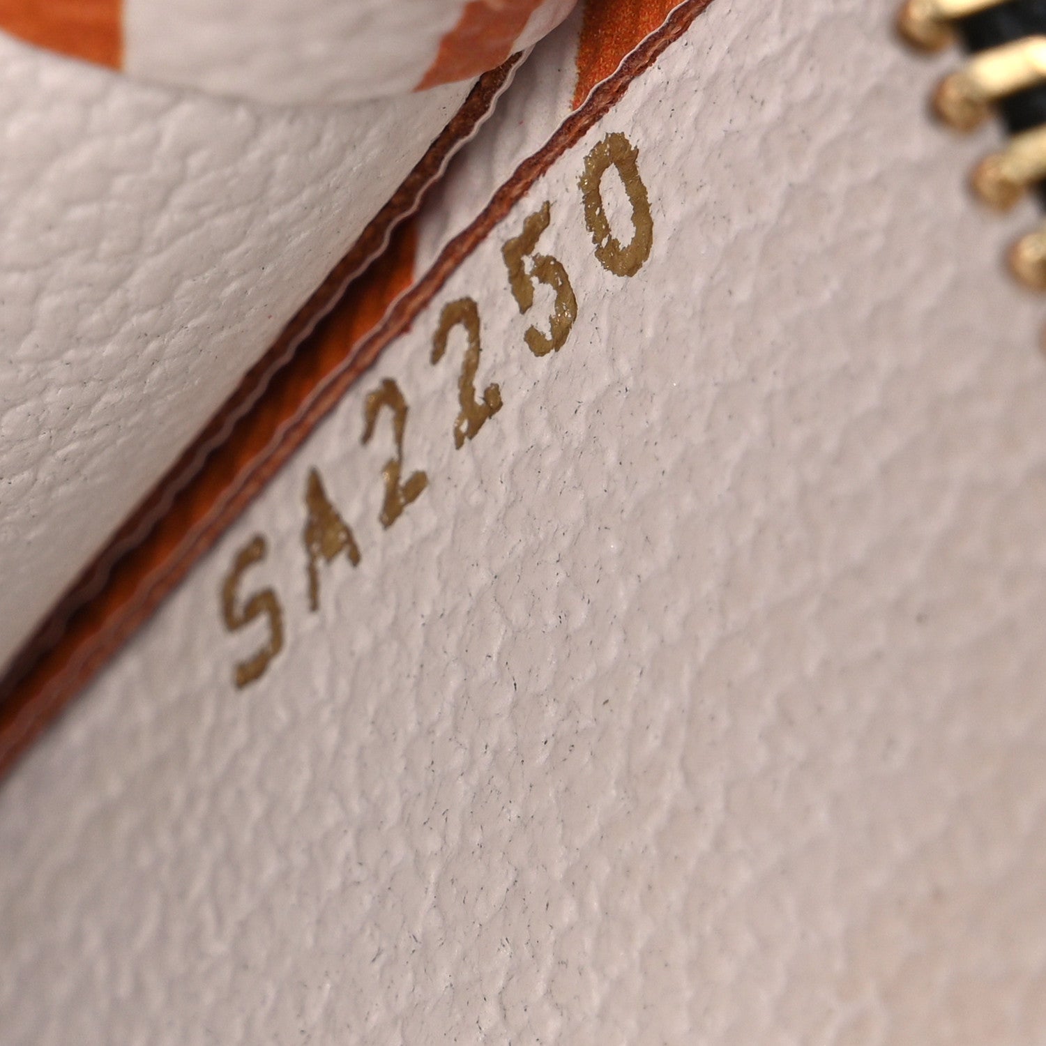 Louis Vuitton Monogram Giant Crafty Pochette Toiletry 26 Creme Caramel 7 of 7