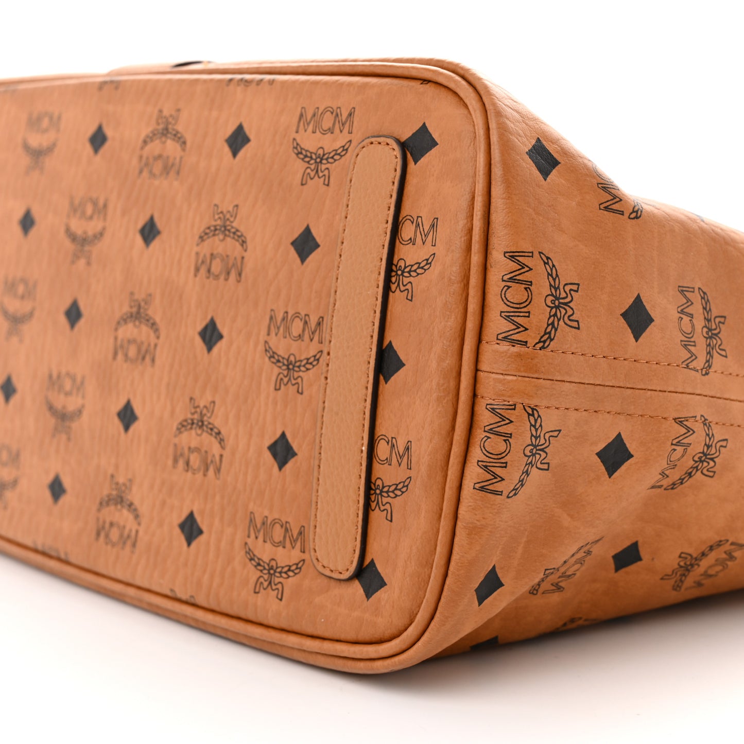 Visetos Medium Liz Reversible Shopper Tote Cognac