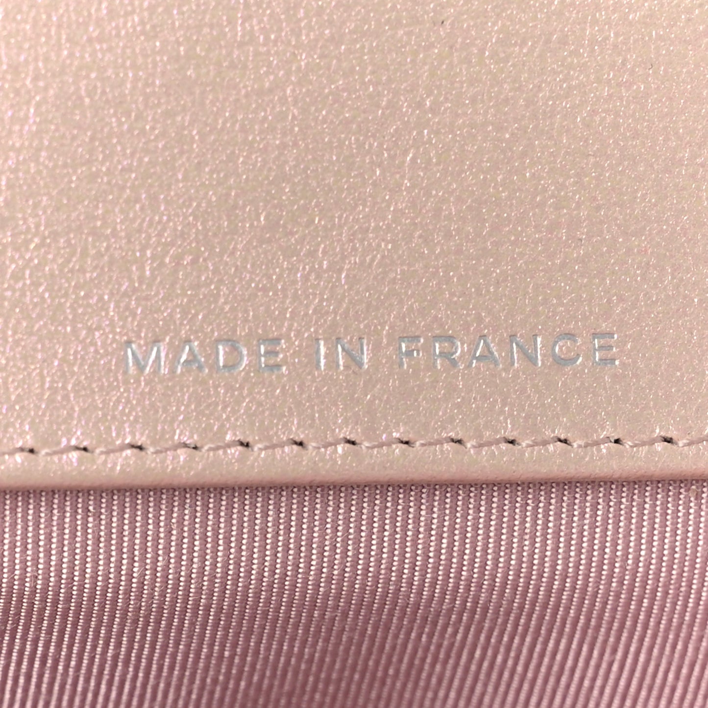 Iridescent Calfskin Quilted Glasses Case With Chain Pink