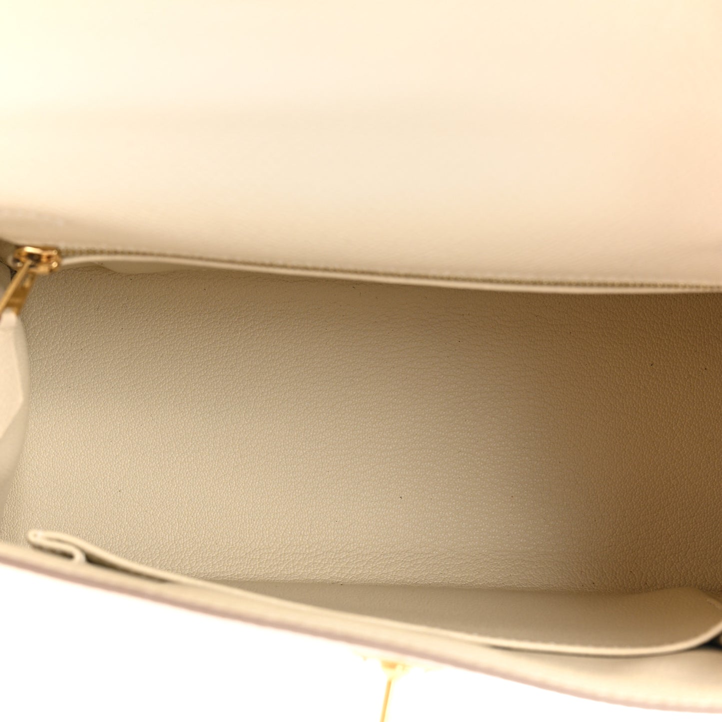 Epsom Kelly Sellier 25 Craie