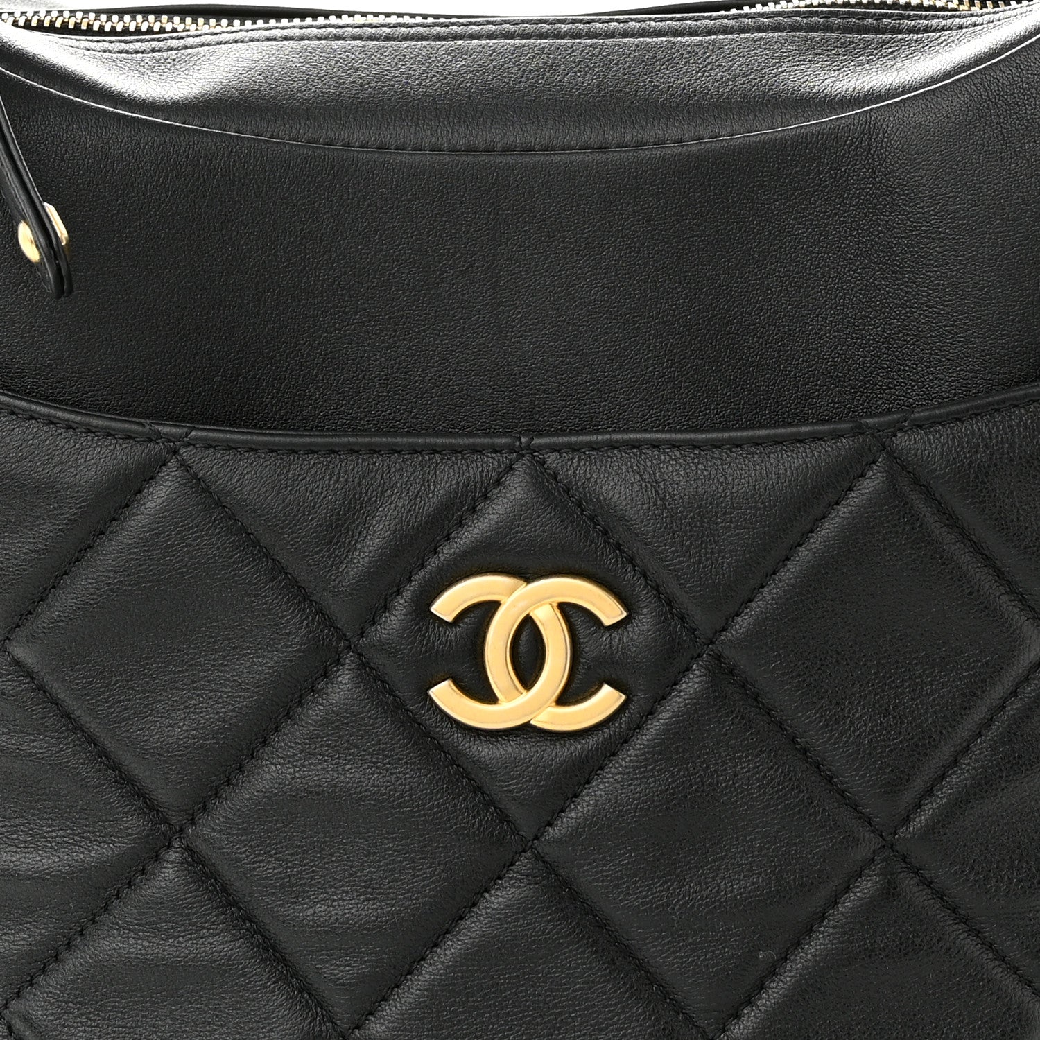 Chanel Calfskin Quilted Close To Me Hobo Black 8 of 10