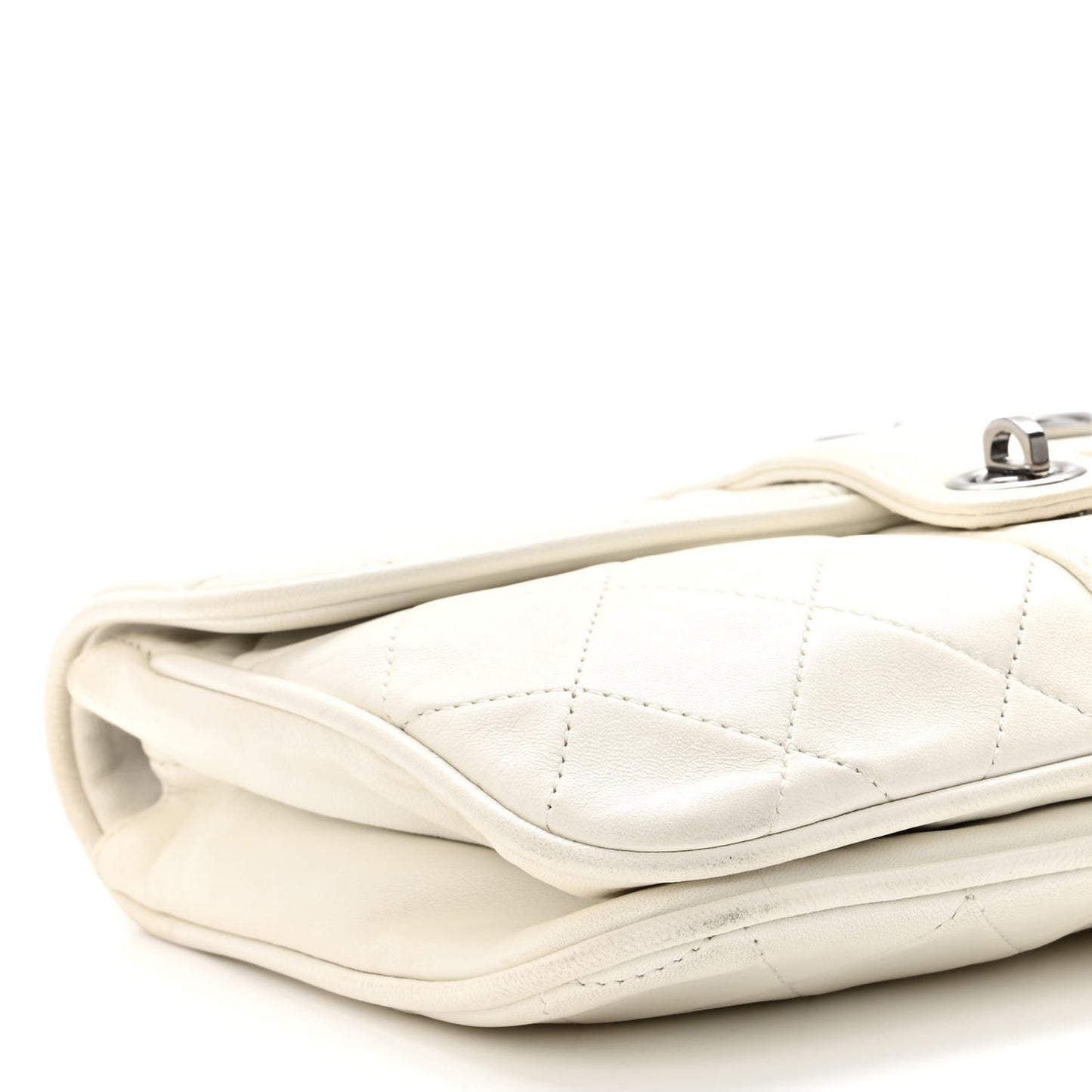 Lambskin Quilted Pile Ou Face Flap White