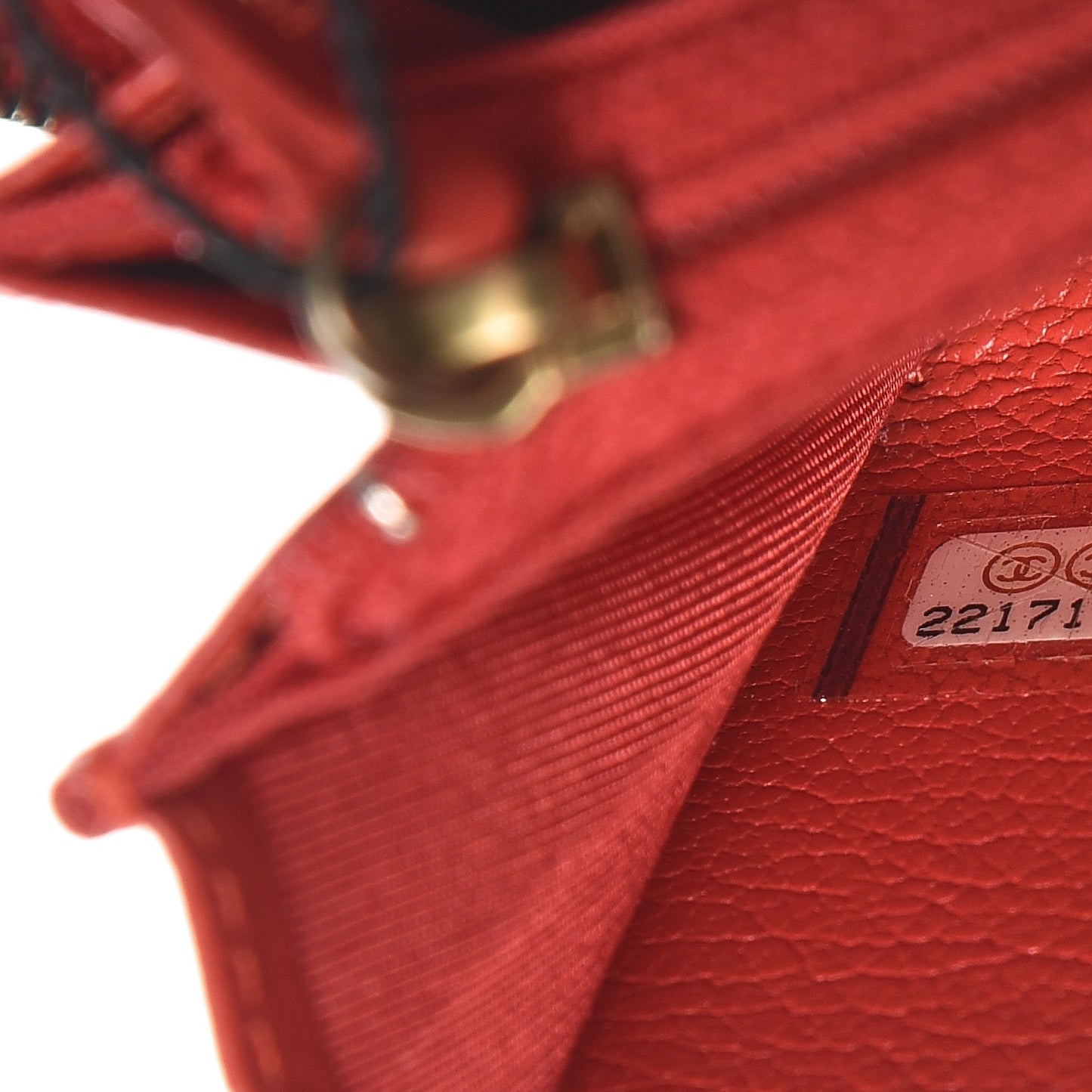 Shiny Goatskin Diagonal Quilted Small Zip Around Wallet Red