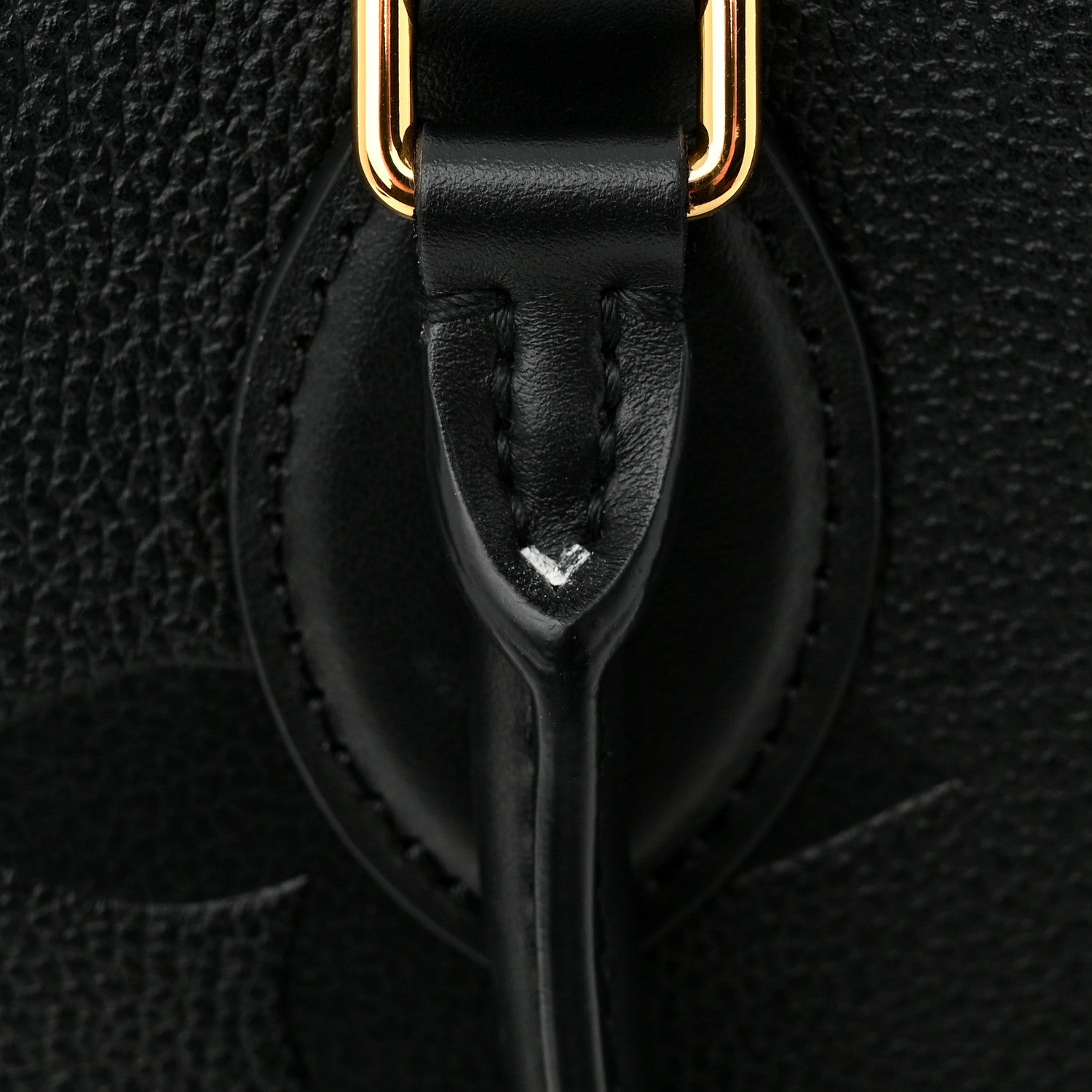 Louis Vuitton Empreinte Monogram Giant Onthego MM Black 13 of 14