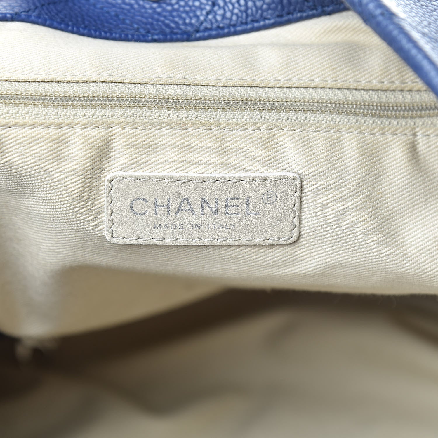 Chanel Grained Calfskin CC Pocket Tote Navy Blue 6 of 18