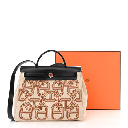 Hermes H Plume Canvas Vache Hunter Horseshoe Laque Circuit 24 Herbag Zip Retourne 31 Black Naturel Ecru 13 of 13