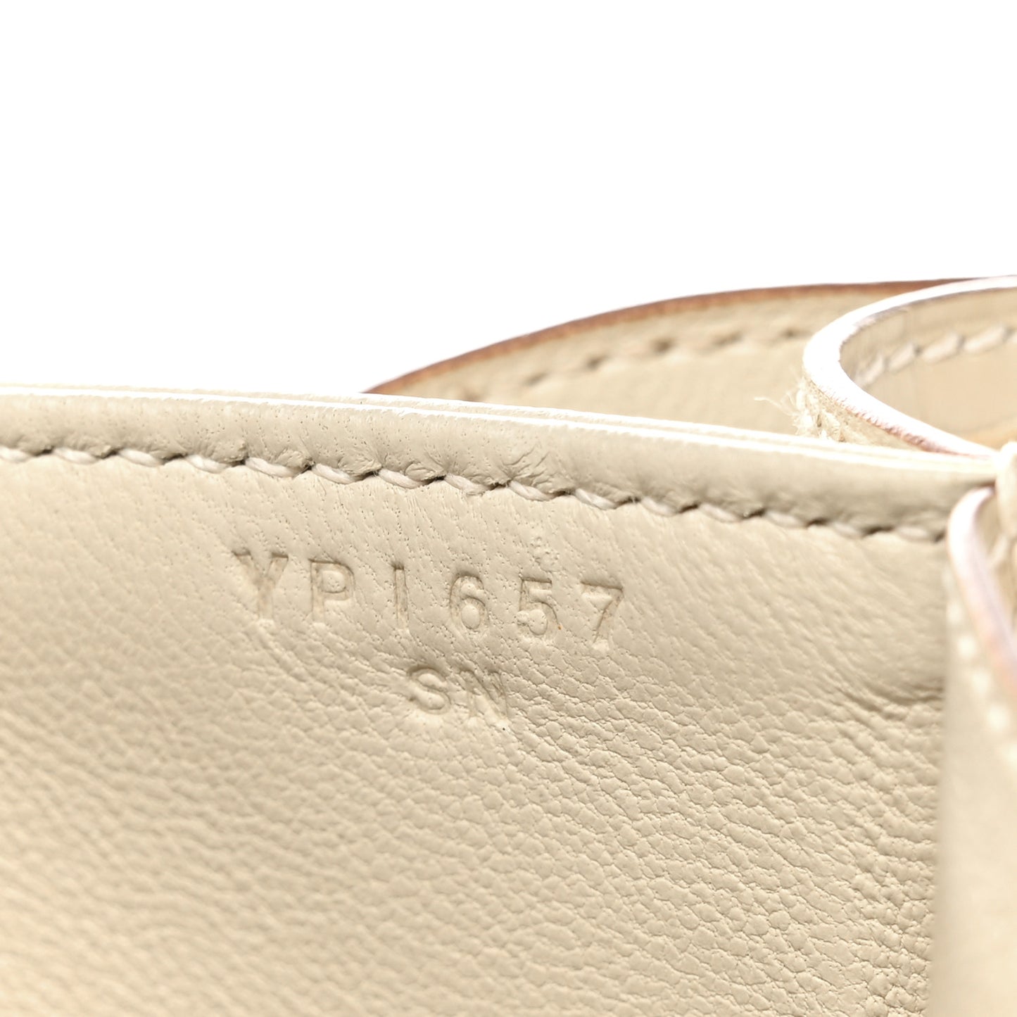 Matte Alligator Constance 18 Beton