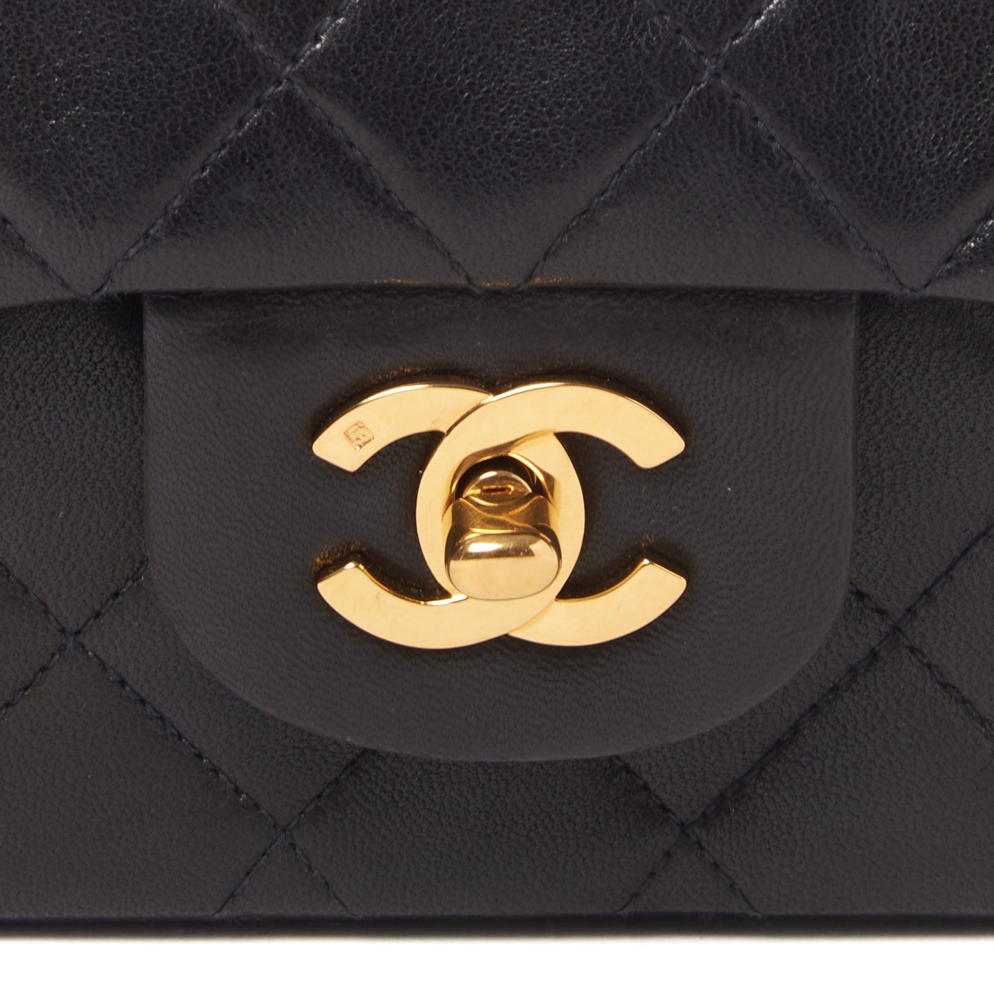 Lambskin Quilted Medium Double Flap Black