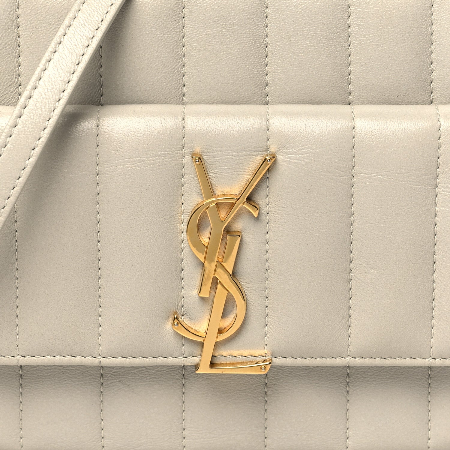 Saint Laurent Lambskin Matelasse Monogram Vicky Camera Bag White 15 of 23