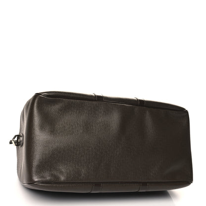 Louis Vuitton Taiga Kendall PM Grizzli 3 of 11
