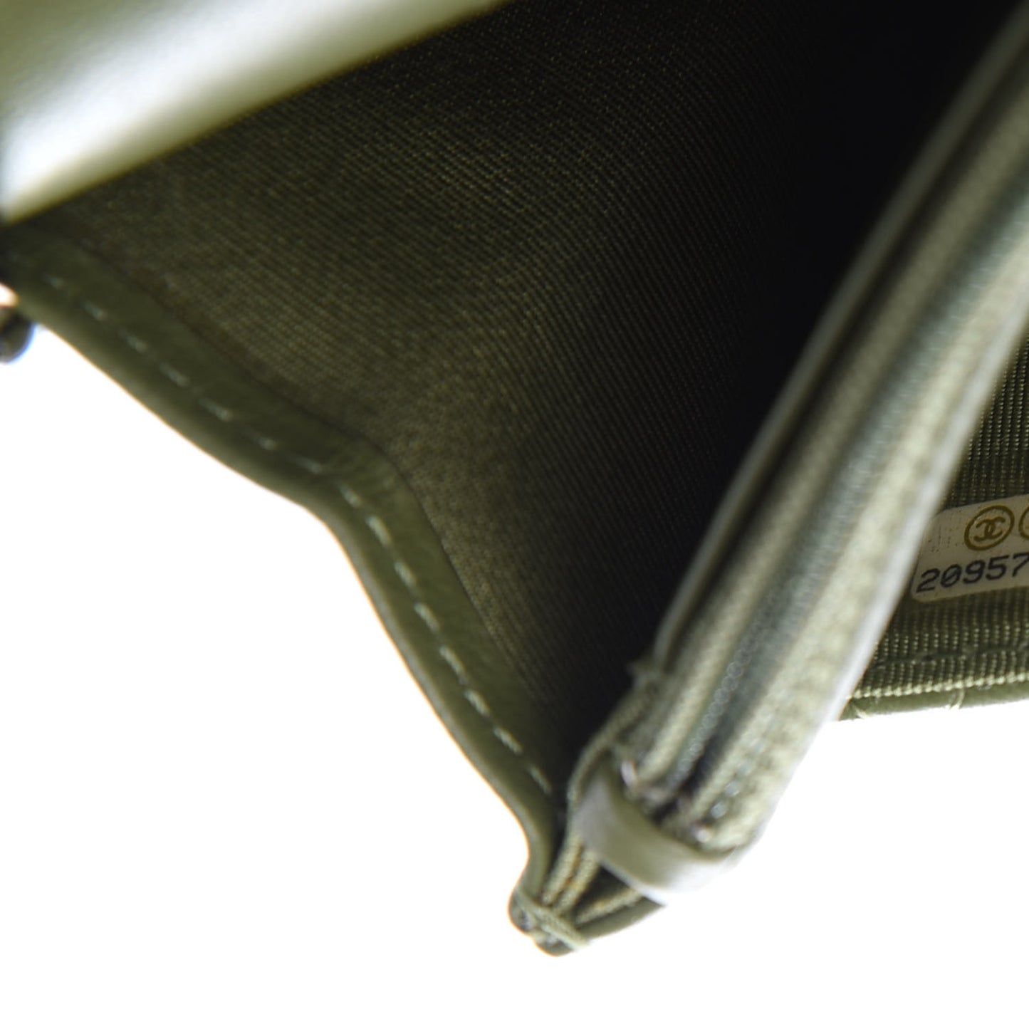 Lambskin Quilted Wallet On Chain WOC Green