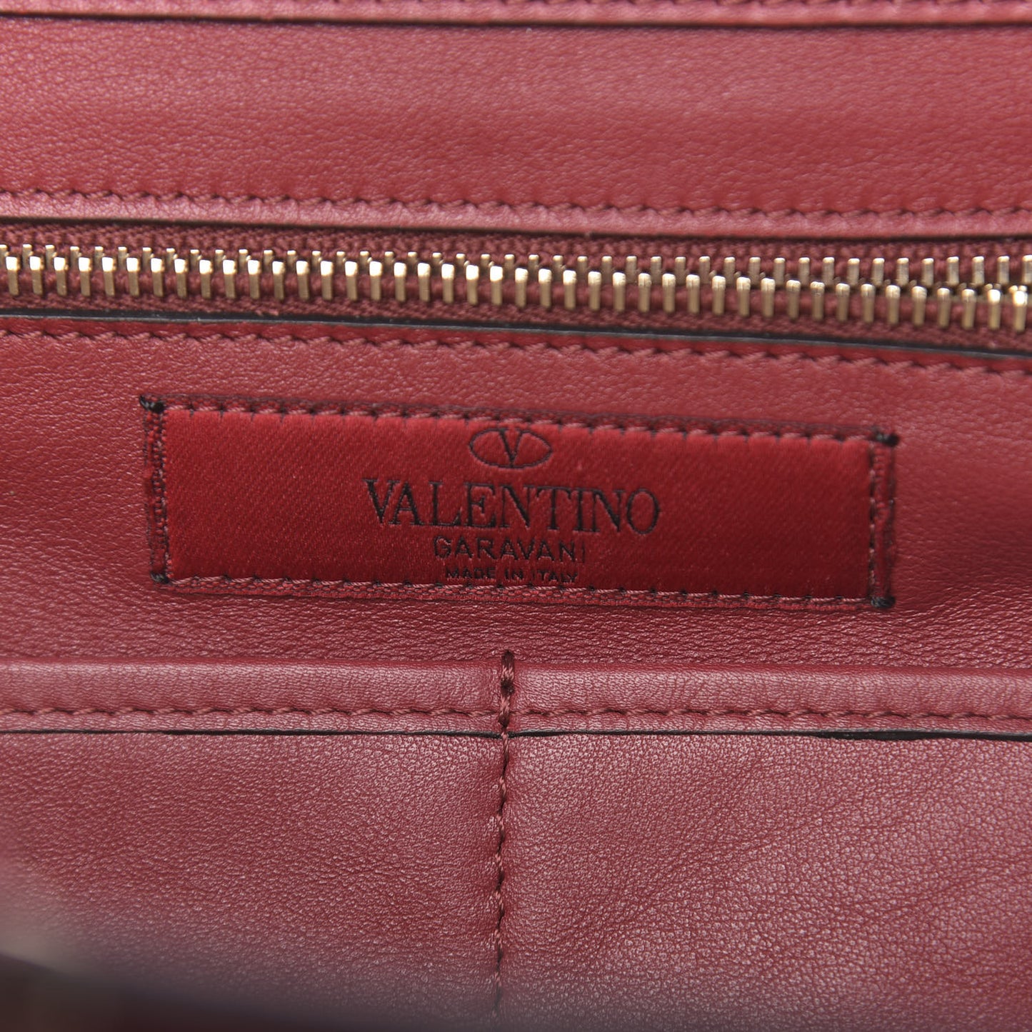 Vitello Medium Rockstud Tote Scarlet