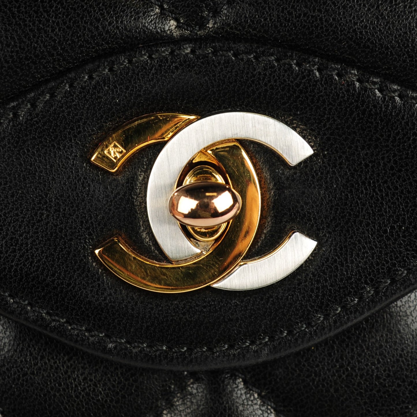 Lambskin Medium Double Flap Black
