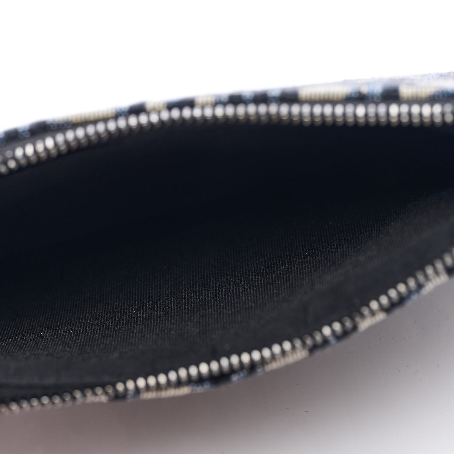Oblique Zipped Pouch Clutch Blue