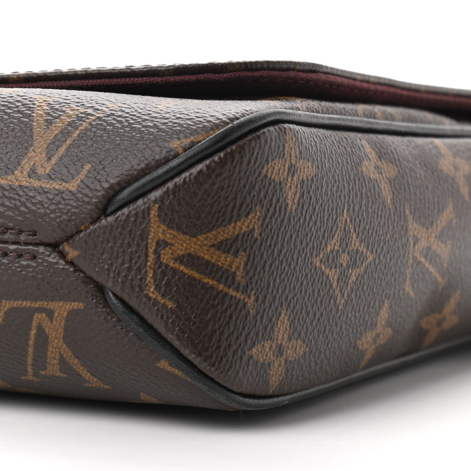 Louis Vuitton Monogram Macassar District PM 11 of 11