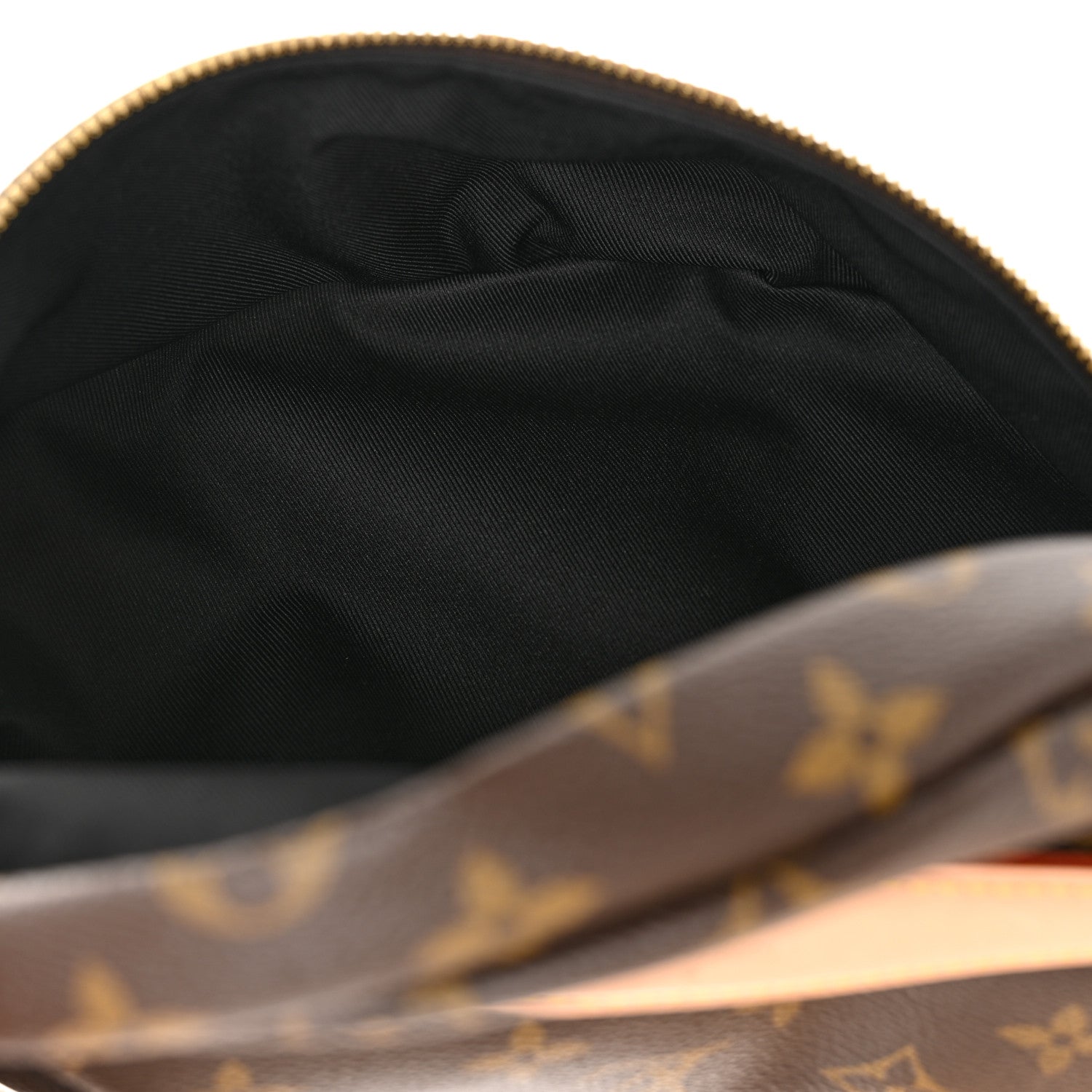 Louis Vuitton Monogram Bumbag 5 of 9