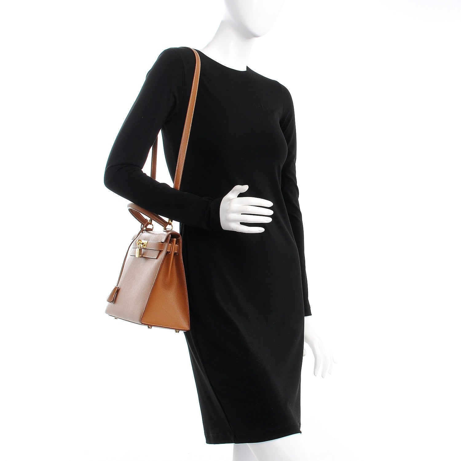 Hermes Courchevel Kelly Sellier 28 Gold 2 of 37