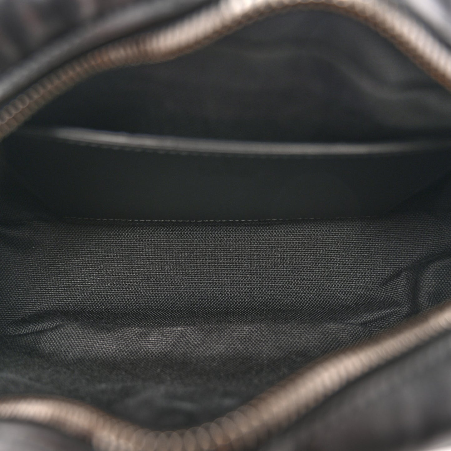 Calfskin Matelasse Monochrome Small GG Marmont Chain Shoulder Bag Black