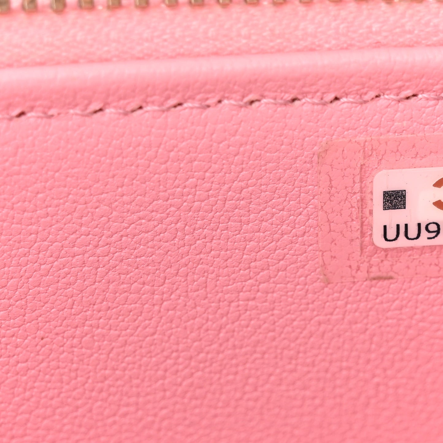 Lambskin Quilted Pick Me Up Vanity Case Pink