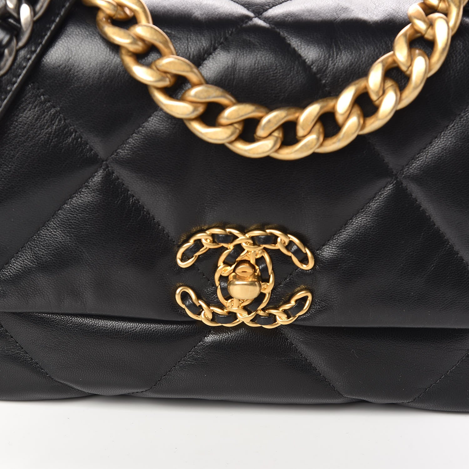 Chanel Lambskin Quilted Medium 19 Flap Black 10 of 10
