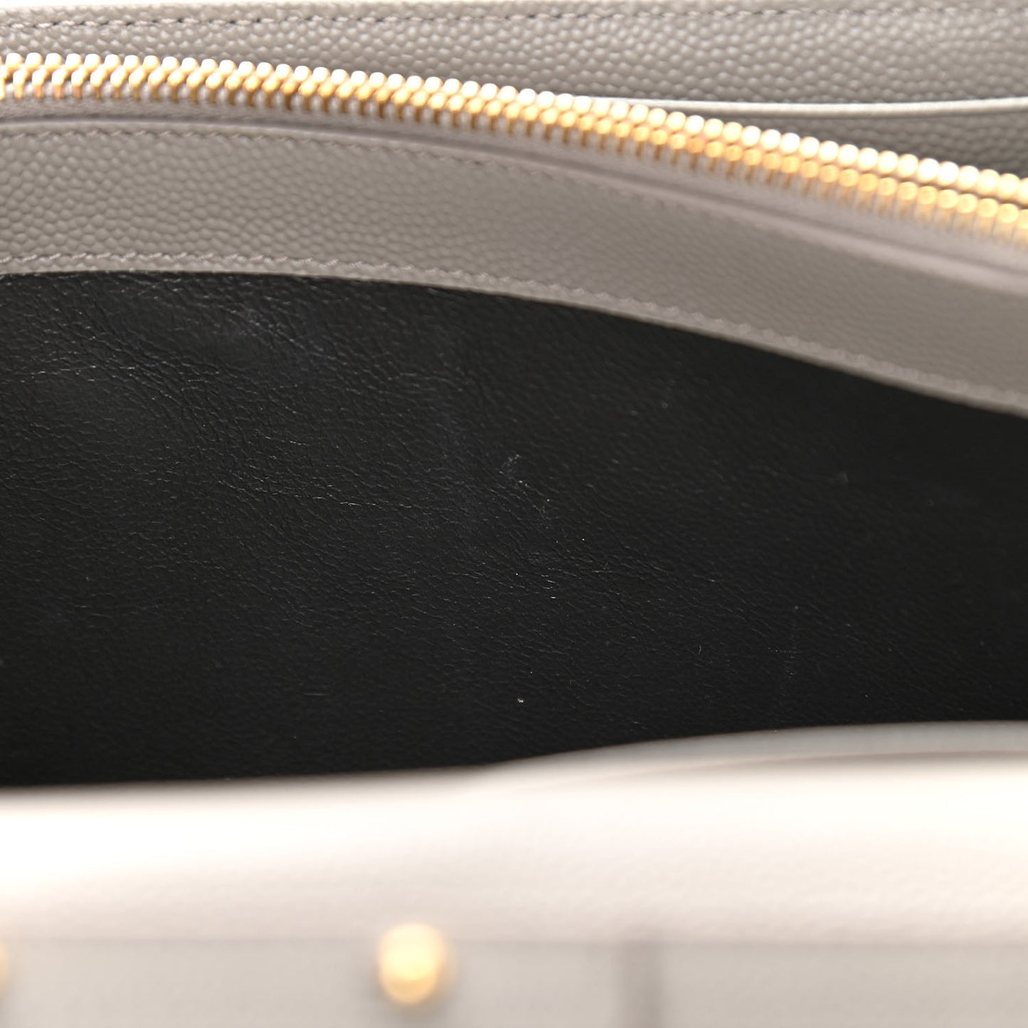 Grain De Poudre Matelasse Chevron Monogram Chain Wallet Oyster Grey