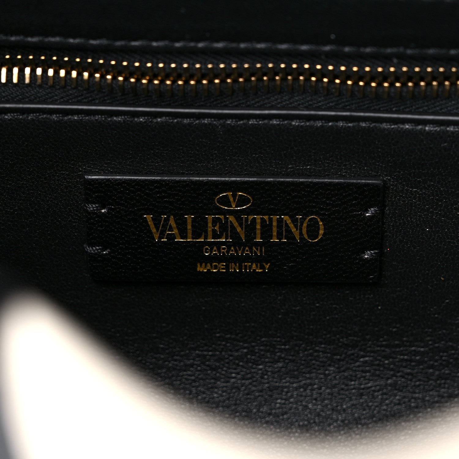 Valentino Garavani Nappa Large Roman Stud Shoulder Bag Ivory Black 6 of 8