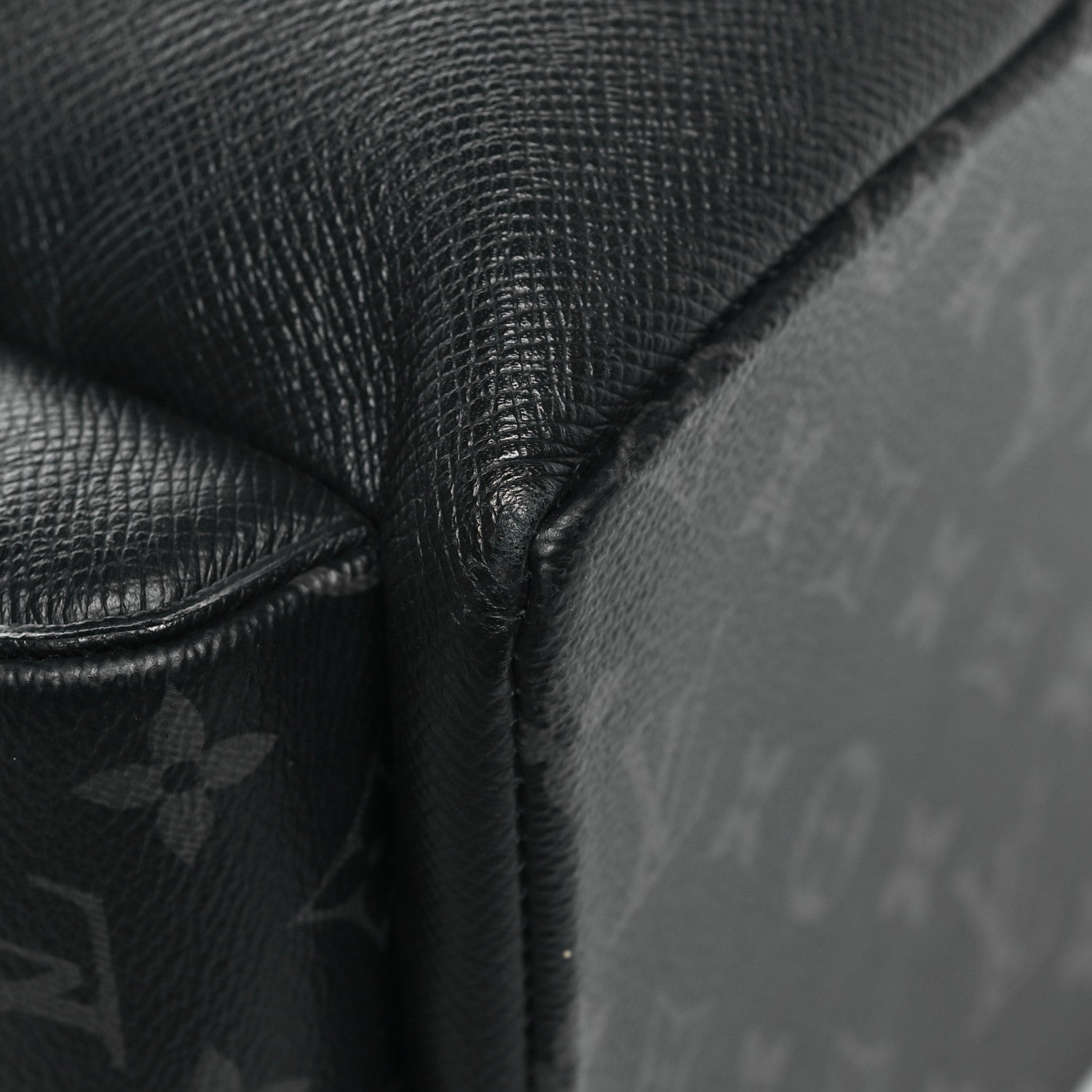 M*I様 LOUIS VUITTON タイガ バッグ Louis Vuitton Taigarama Outdoor Backpack Black 1809569 – FASHIONPHILE