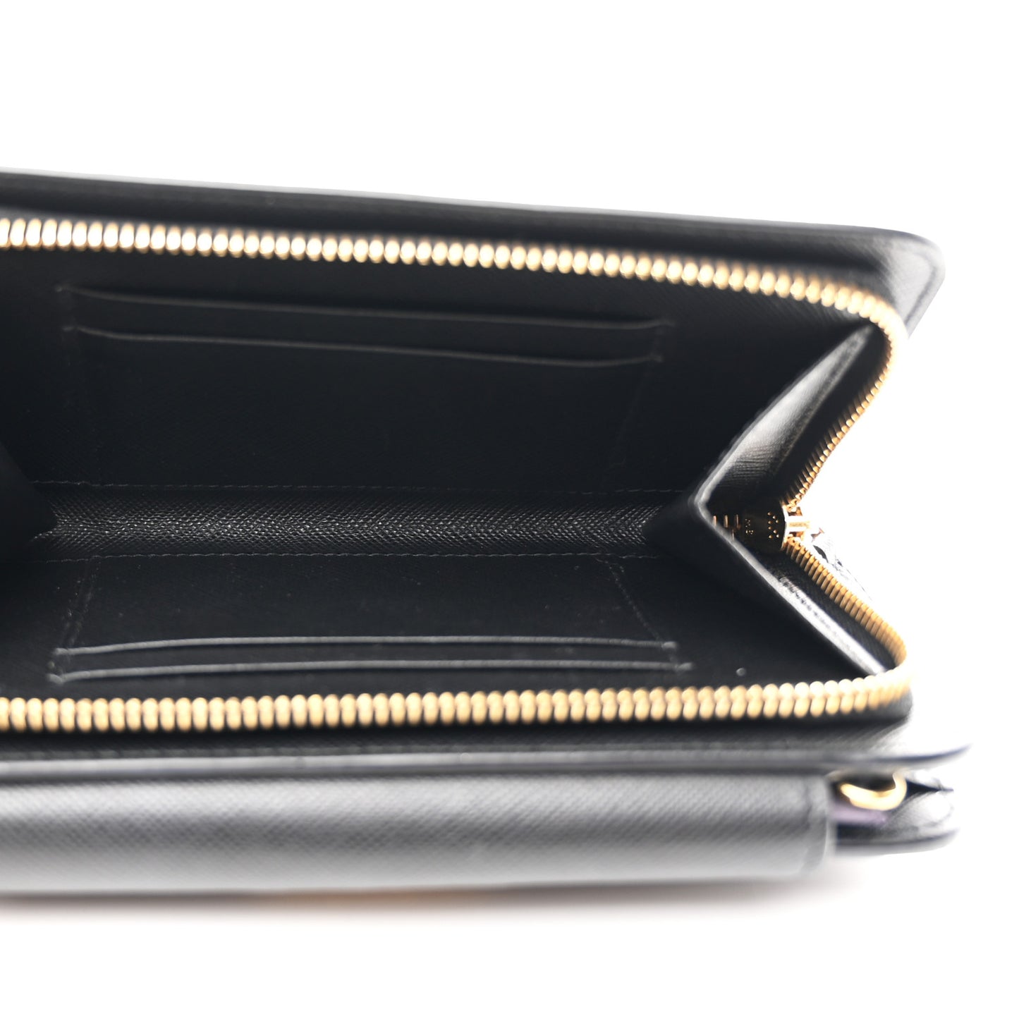 Saffiano Chain Wallet Black