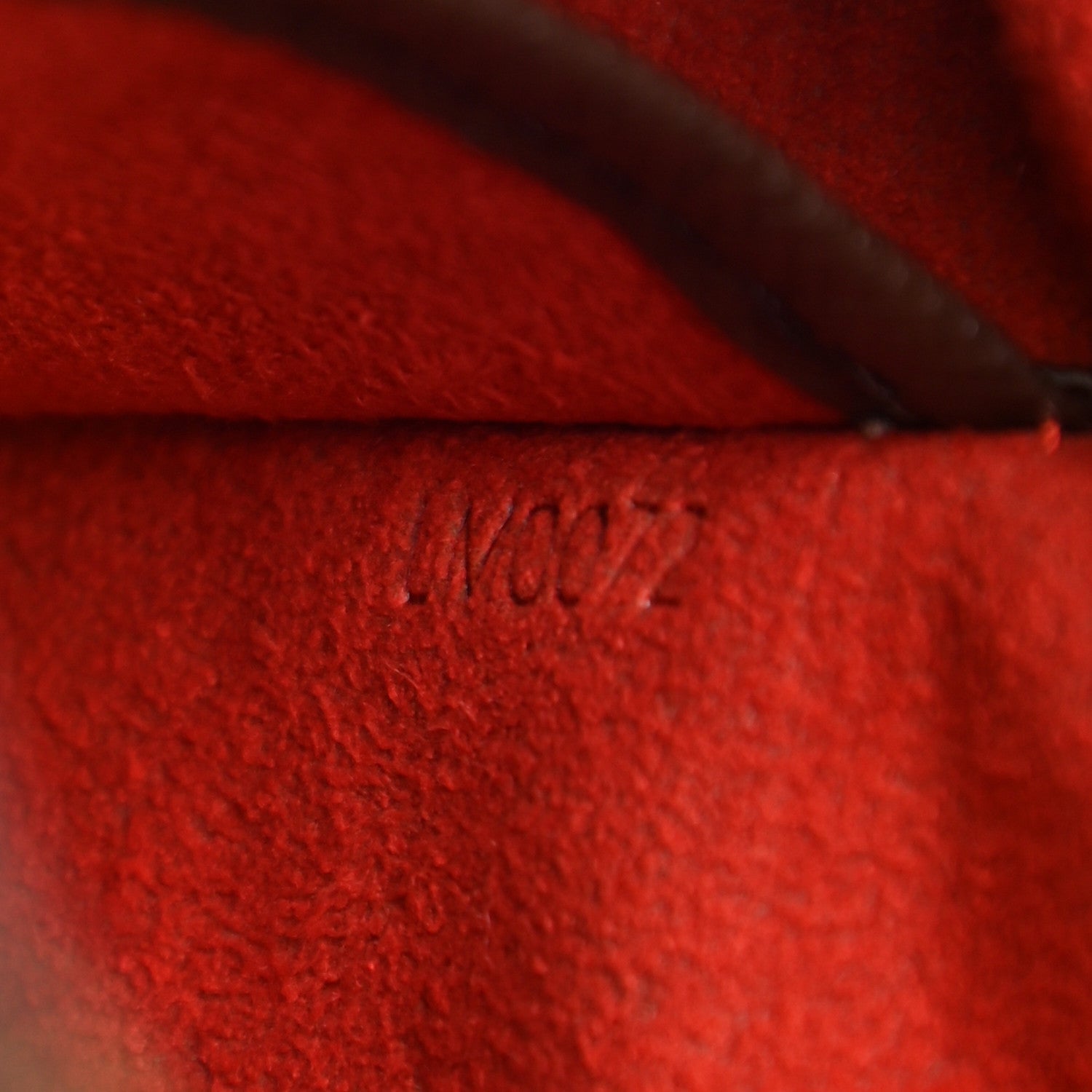 Louis Vuitton Damier Ebene Musette Salsa 6 of 10