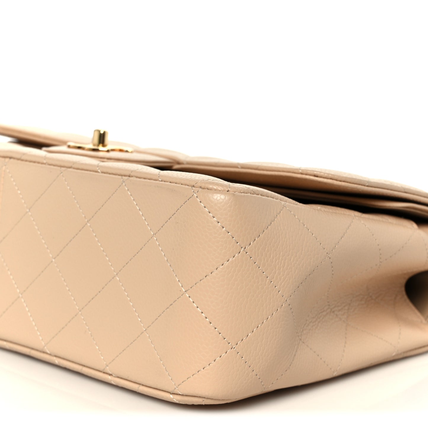 Caviar Quilted Jumbo Double Flap Beige Clair