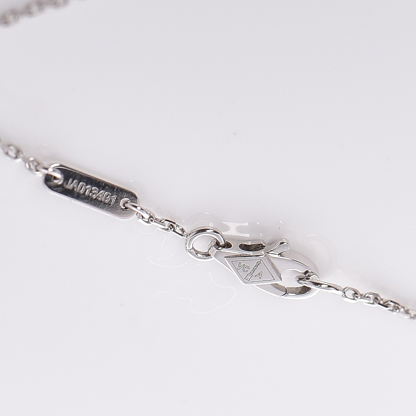 18K White Gold Turquoise Sweet Alhambra Butterfly Bracelet